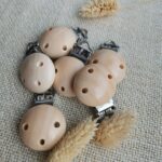 Klips drewniany do makramy