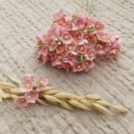 Bukiecik mini łososiowy do laleczek z makramy K79