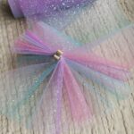 Tiul tęczowy fioletowy z brokatem do makramy na metry T32