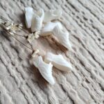 Buty do lalek z makramy niskie białe B6