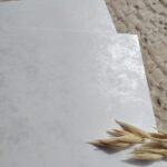 Tło do ramki z makramy marmur srebrny