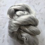 Czesanka wiskozowa do makramy kolor gołębi 50g
