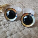 Makrama sowa oczy tęczowe żółte 25 mm O27