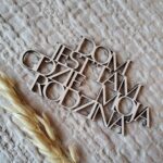 Napis ze sklejki Dom jest tam gdzie moja rodzina N15