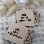 Tabliczka do ramki z makramy Chrzest N2