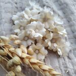 Kwiaty premium śmietanka z materiału K7