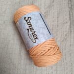 Sznurek do makramy 3mm skręcany morela Sznurex