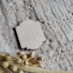 Tabliczka do ramki z makramy 4 x 5 cm 150 znaków P7