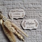 Tabliczka do ramki z makramy 6 x 4 cm 70 znaków P8