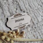 Tabliczka do ramki z makramy 7 x 4,5 cm 30 znaków P25