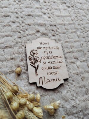 Drewniana tabliczka do makramy 7 x 5 cm M7