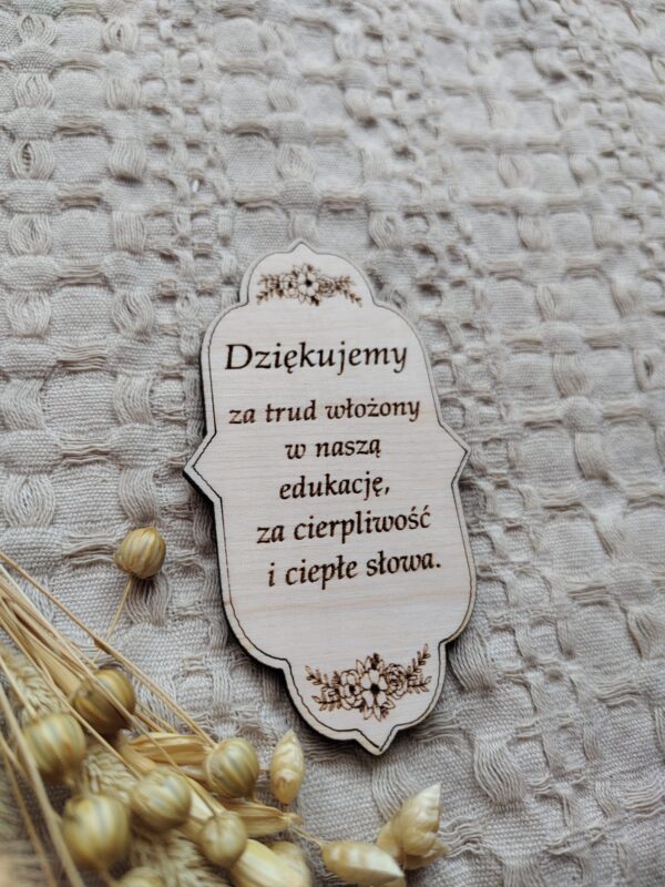 Drewniana tabliczka do makramy 9 x 5 cm DN1