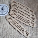 Drewniana tabliczka do makramy 12x3 cm DN4