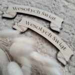 Napis chorągiewka do prac z makramy 11cmx3,5cm BN61