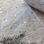 Tiul biały z gwiazdami do makramy na metry T38