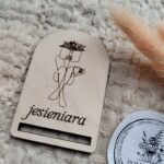 Zakładka do książki z makramy 7,5cmx5cm Z47