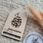 Zakładka do książki z makramy 7,5cmx5cm Z44