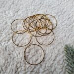 Aureola złota do aniołka z makramy 2,3 cm