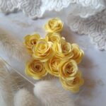 Głowki kwiatów 10szt jasny żółty do laleczek z makramy K65