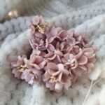 Zestaw 20 szt kwiatów z foamiranu od 1cm do 3,5cm capuccino ZK5