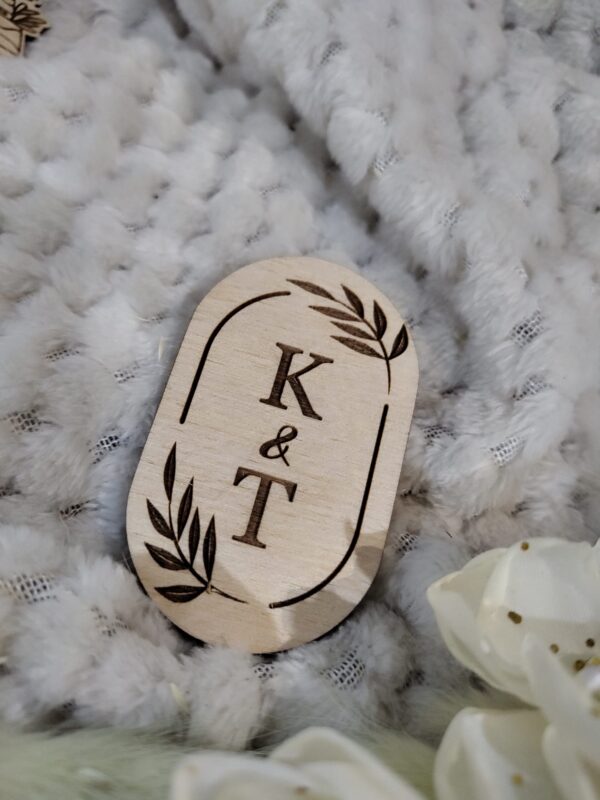 Tabliczka scrapka do makramy sklejka 6,5cm x 4cm  2 znaki N598