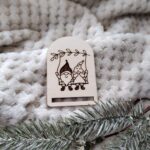 Drewniana zakładka do makramy 7,5cm x 5cm N649