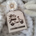 Drewniana zakładka do makramy  5,5cm x 4,5cm N672