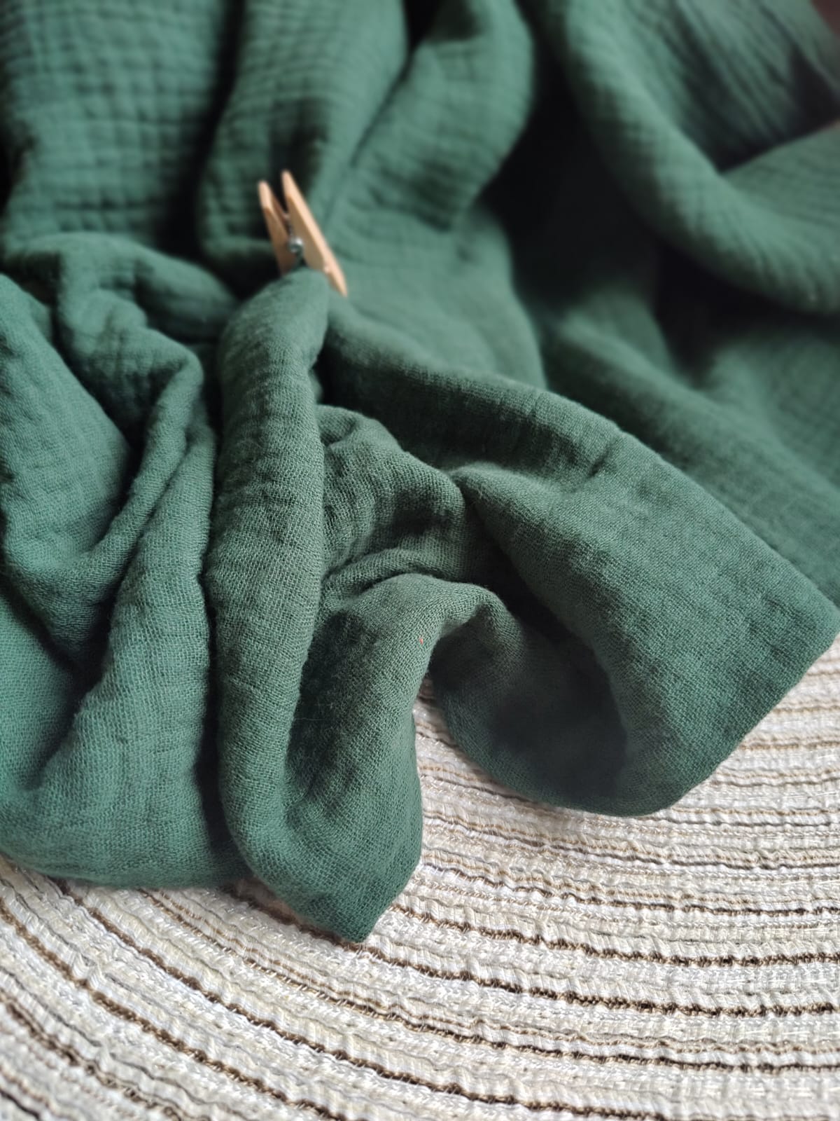 Tkanina muślin na metry butelkowa zieleń 0,5m T88 - obrazek 2