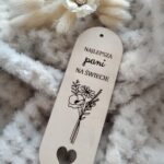 Drewniana zakładka do makramy chwost 13,5cm x 4,5cm N704