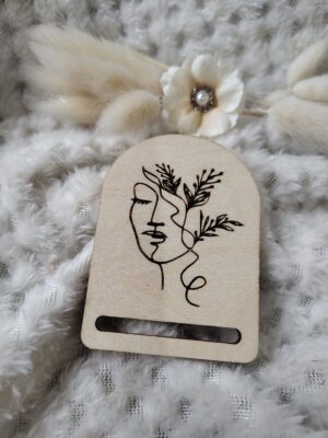 Zakładka do makramy drewniana 5cm x 7cm  KK3