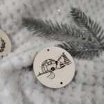 Drewniana zawieszka do makramy na Święta 4cmx5cm KCH1