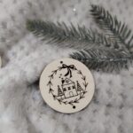 Drewniana zawieszka do makramy na Święta 5,5cm KD2