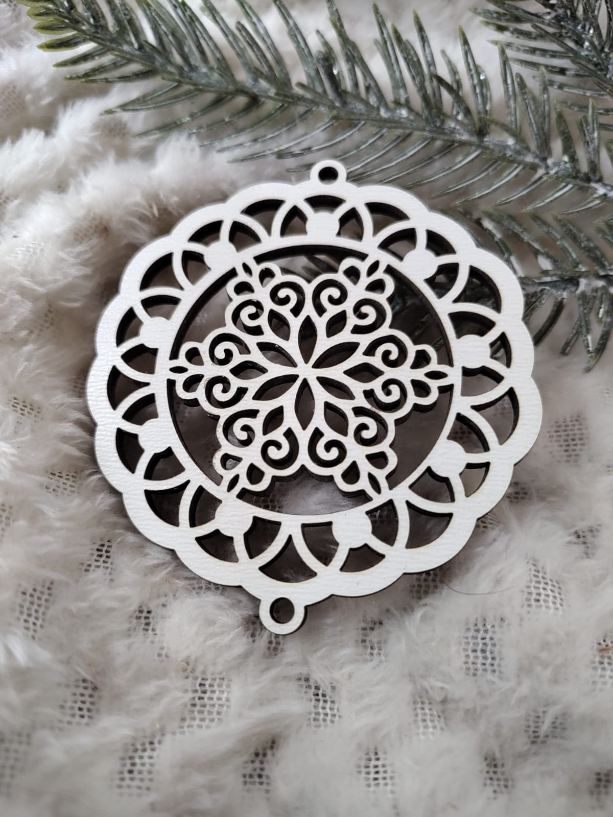 Zawieszka ażur do makramy z HDF na Święta 6,5cm KA2