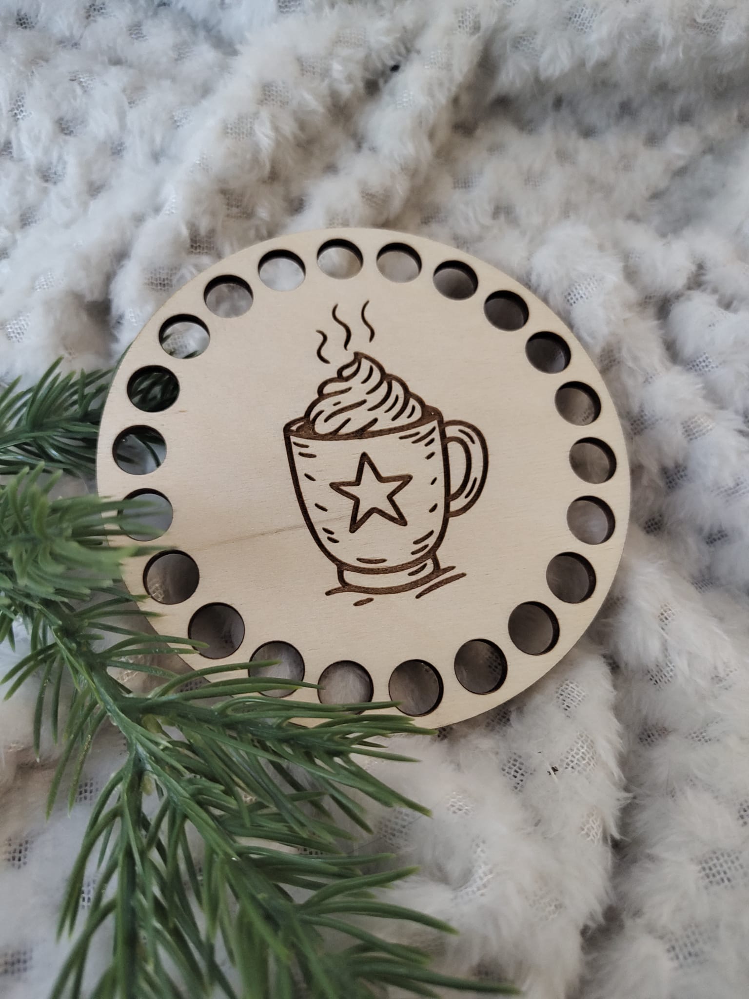 Podkładka pod kubek drewniana na Święta 10cm  N793