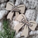 Zawieszka ozdoba ze sklejki i HDF 8cm x 7,5cm 20 znaków N810