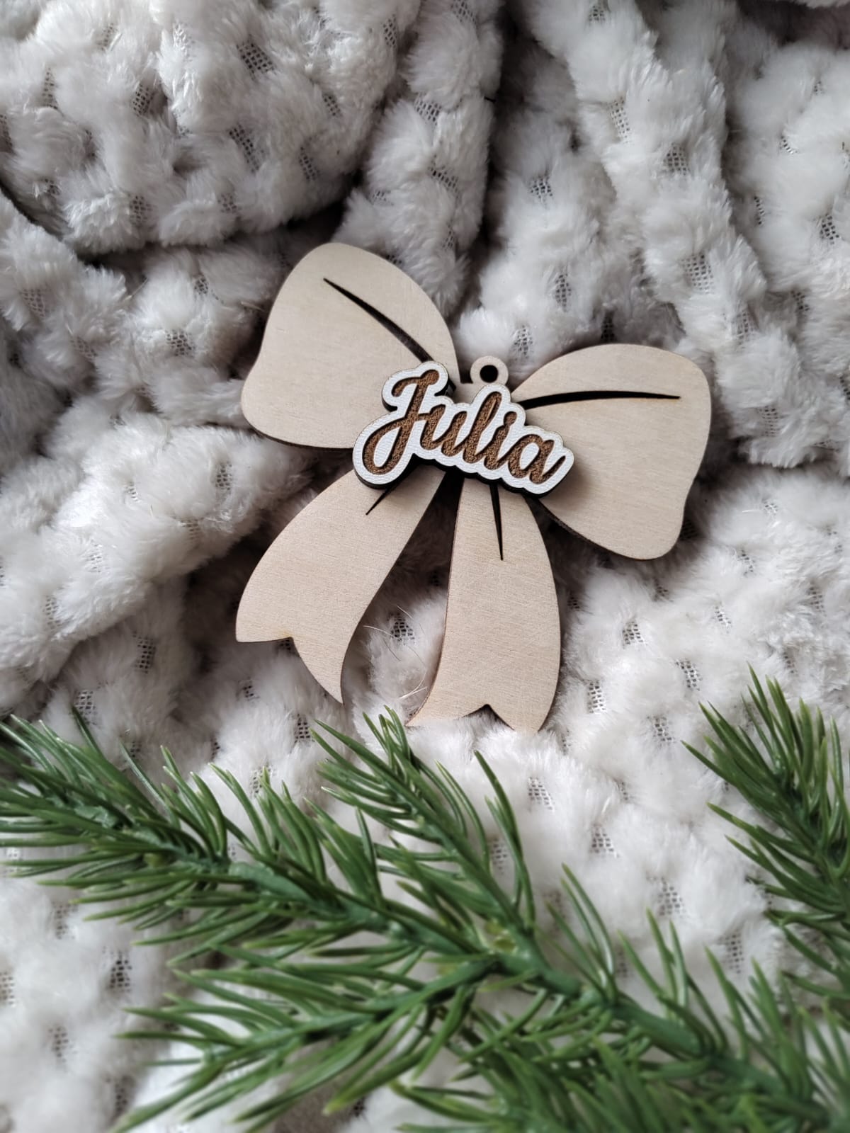 Zawieszka ozdoba ze sklejki i HDF 8cm x 7,5cm 20 znaków N810 - obrazek 2