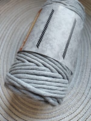 Sznurek do makramy szary 5mm skręcany Sznurex