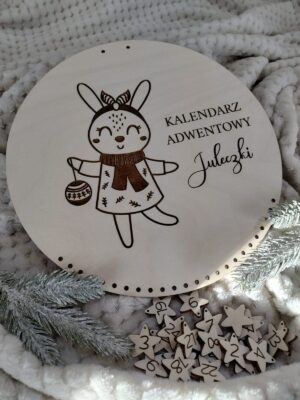 Kalendarz adwentowy ze sklejki 25cm  35 znaków N825