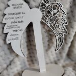 Skrzydła na stojaku do makramy z HDF 17cm x 14cm  H370