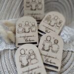 Zakładka do książki na Dzień Babci ze sklejki 7,5cm x 5cm DB31