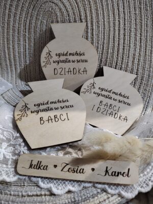 Upominek na Dzień Babci i Dziadka wazon 10cm x 8cm DB40