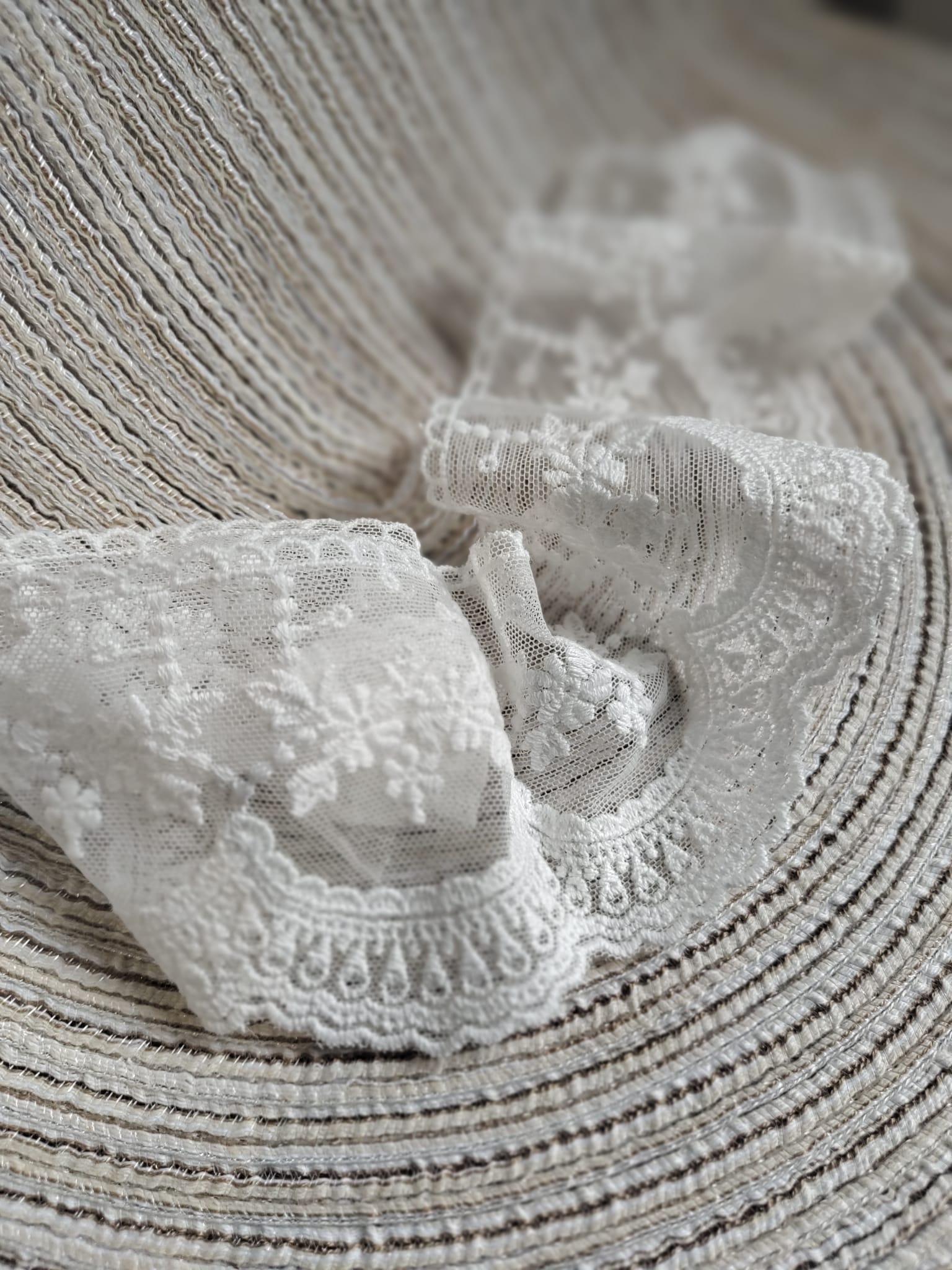 Koronka tiul metry ecru do makramy T101 - obrazek 2