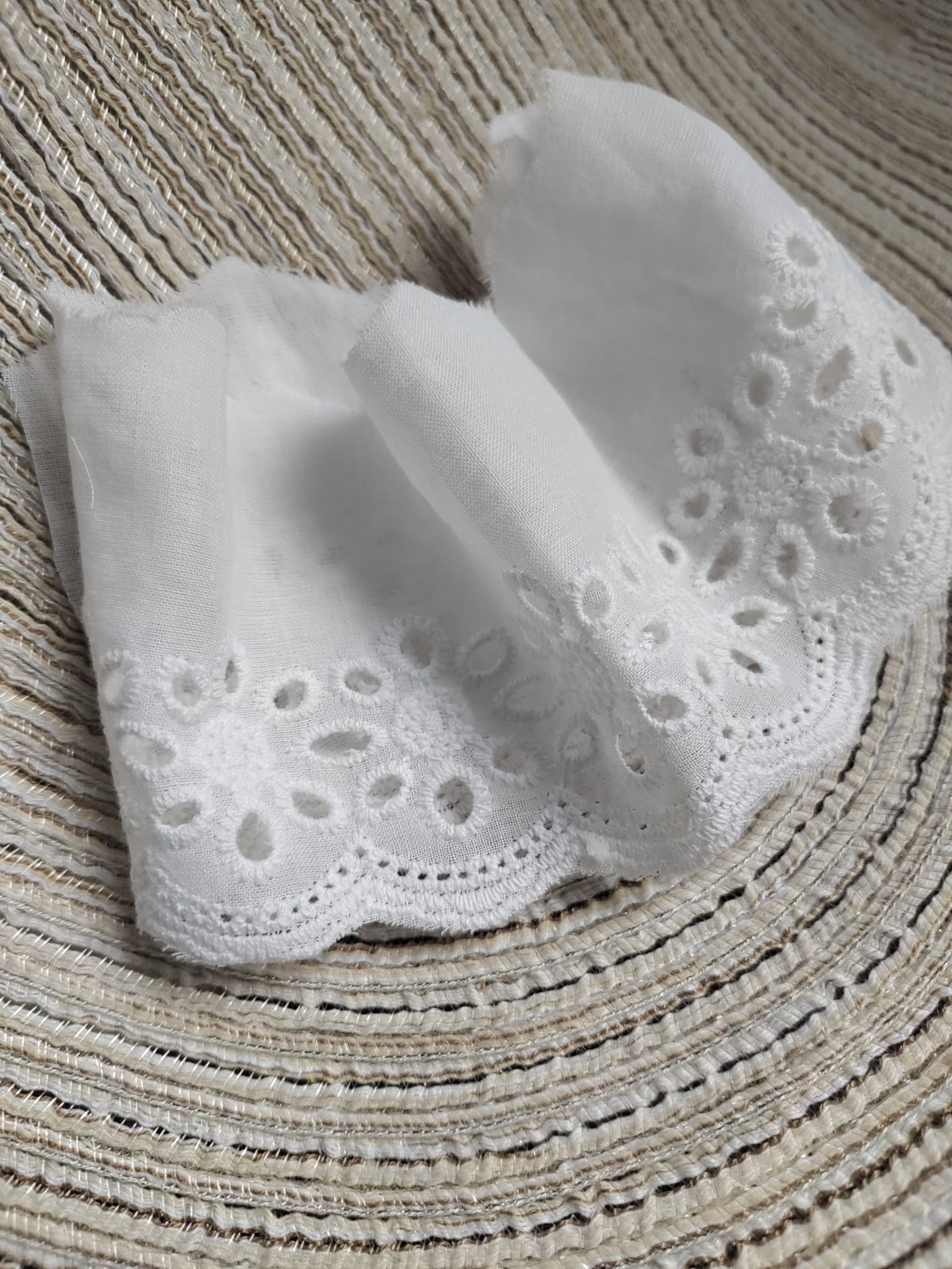 Koronka bawełniana na metry biała do makramy T102 - obrazek 2