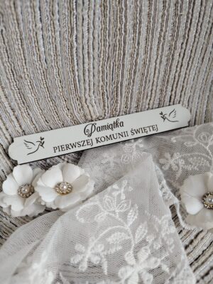 Tabliczka na I Komunię Świętą z HDF 13cm x 1,8cm  H405