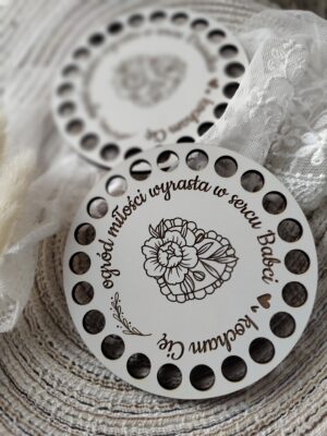 Podstawka pod kubek z makramy do szydełkowania 10cm H386