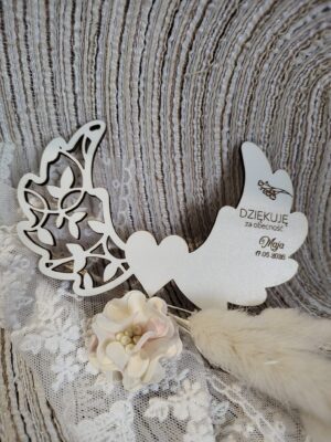 Skrzydełka podziękowanie na I Komunię Świętą z HDF 12cm x 7cm 35 znaków H438