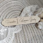 Tabliczka na I Komunię Świętą ze sklejki 14cm x 2,5cm N934