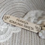 Tabliczka na I Komunię Świętą ze sklejki 14cm x 3cm N935