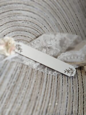 Tabliczka personalizowana z HDF 9cm x 2cm  35 znaków H457