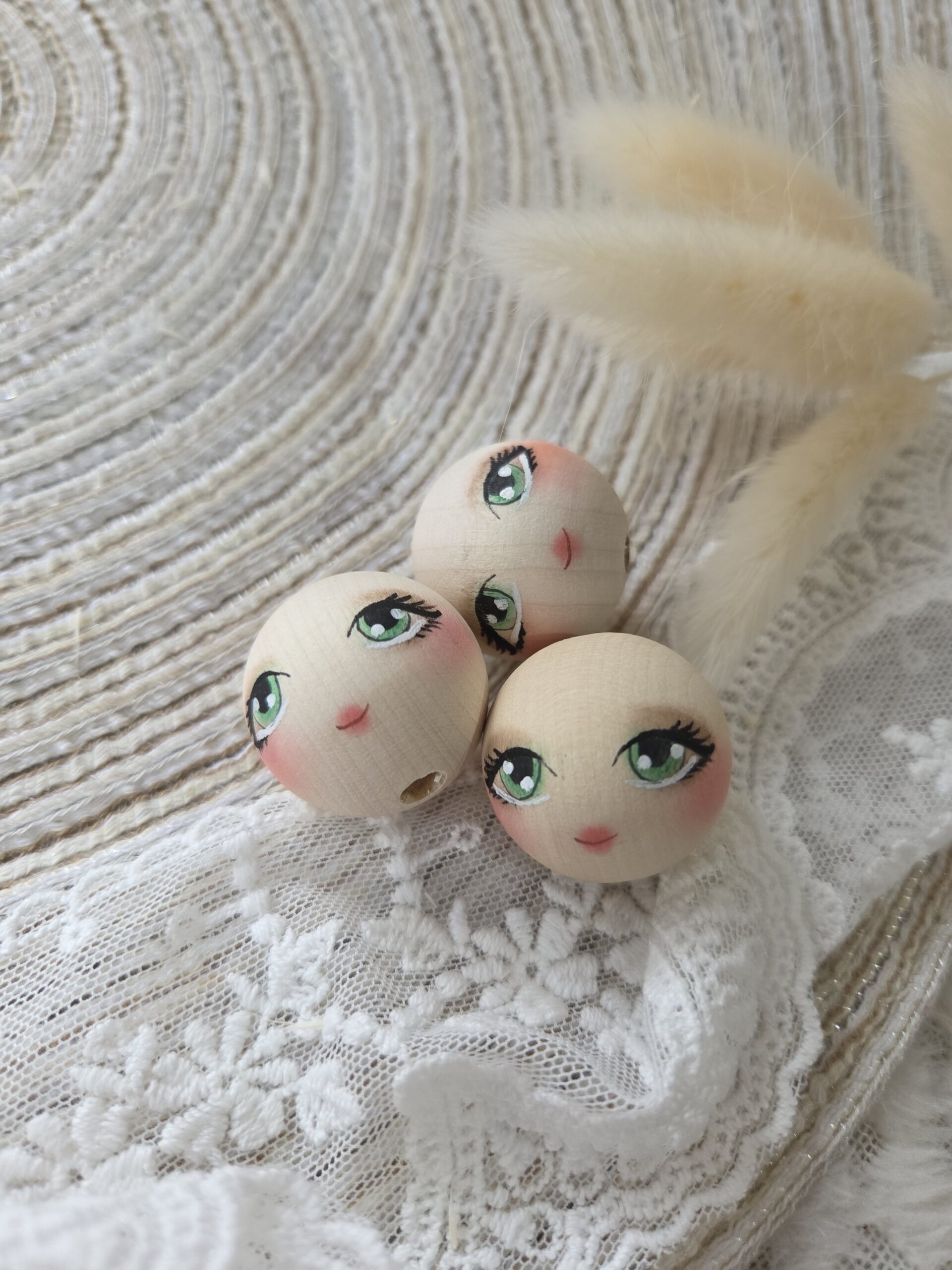 Drewniana buźka do makramy Premium zielona B1